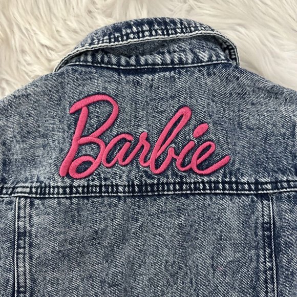 Barbie Girls Denim Jean Jacket M 100% Cotton Front Back Logo Light Wash - Picture 1 of 13